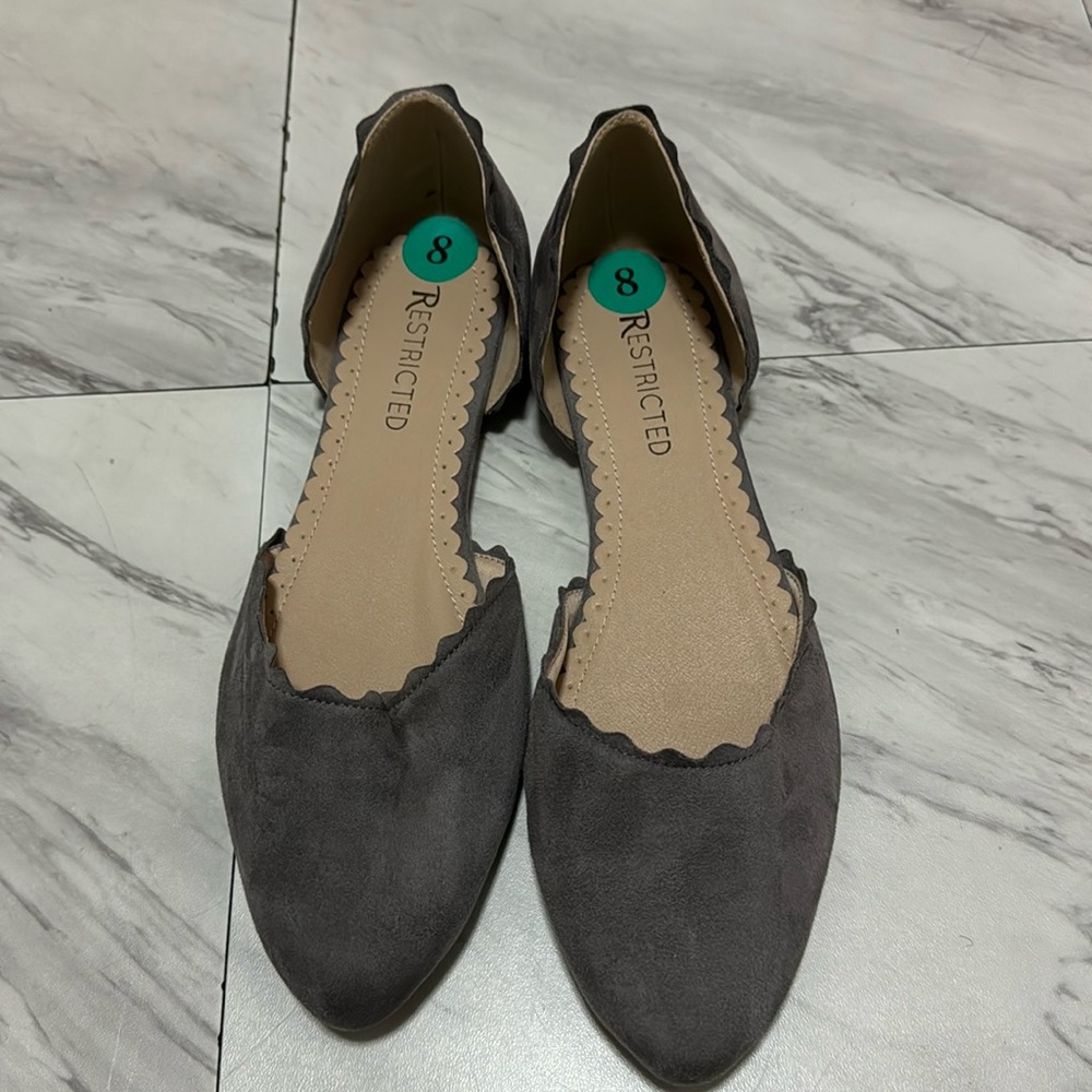 Gray flats